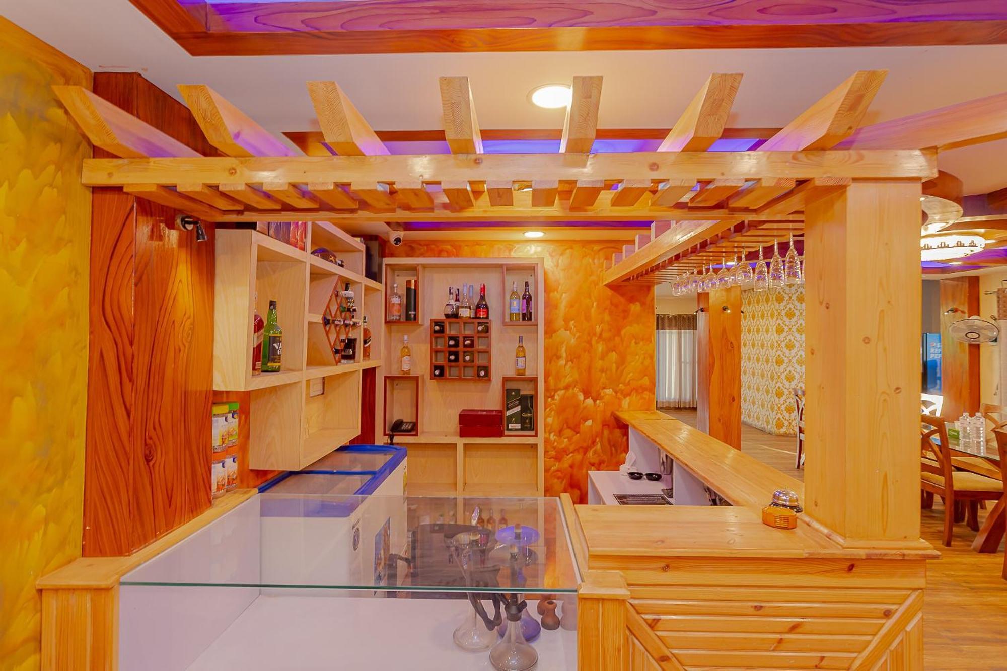 Oyo 799 Hotel Tik Tok Pvt Ltd. Kathmandu Luaran gambar