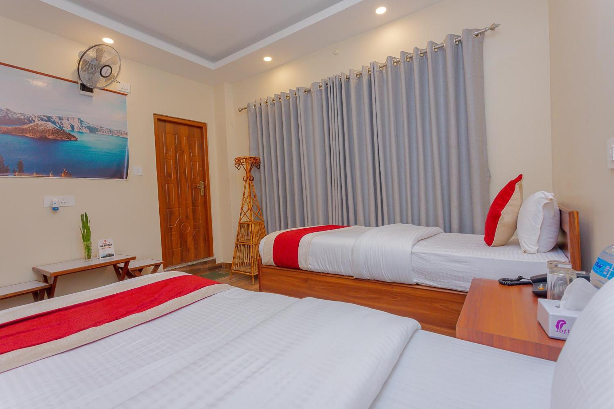 Oyo 799 Hotel Tik Tok Pvt Ltd. Kathmandu Luaran gambar