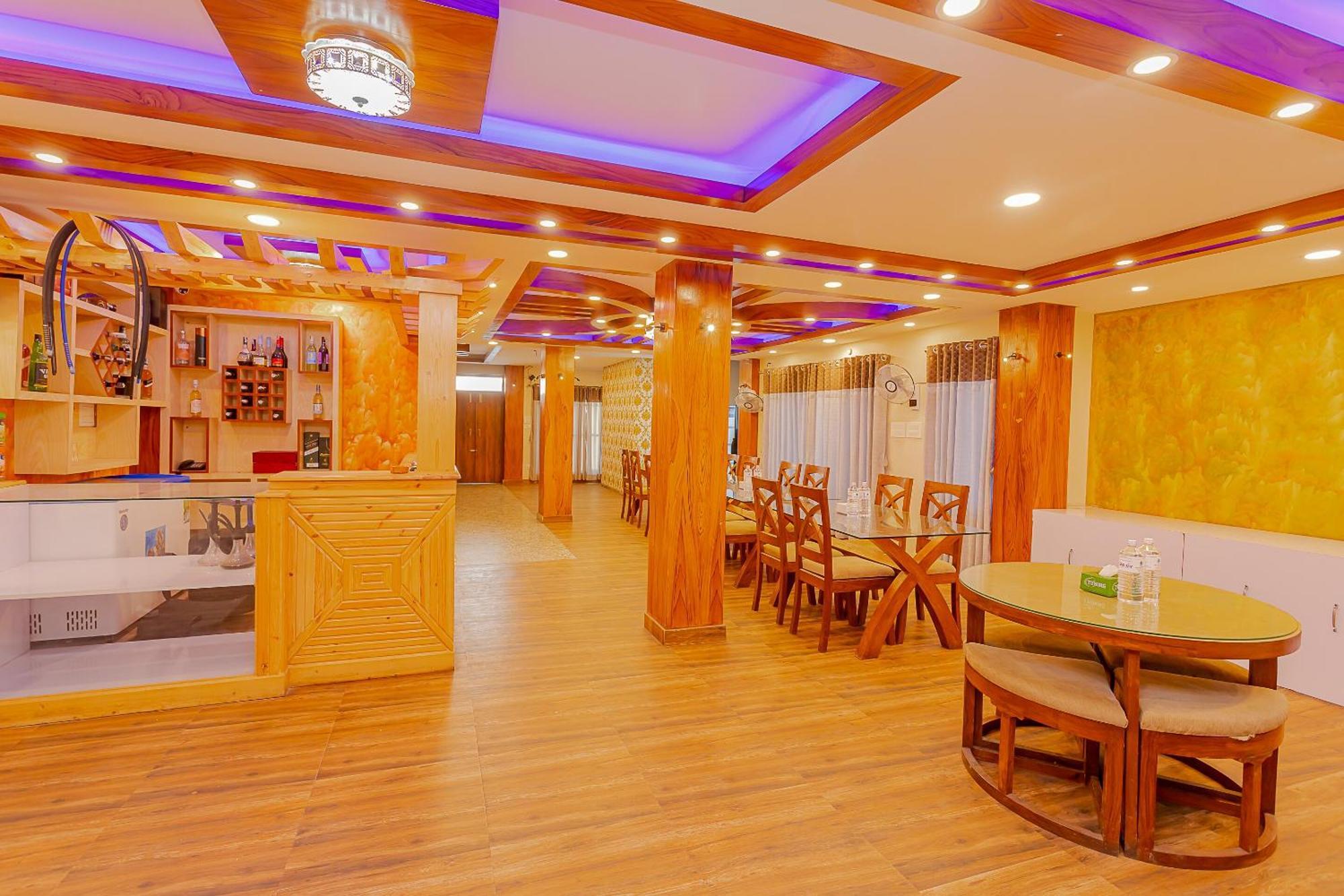 Oyo 799 Hotel Tik Tok Pvt Ltd. Kathmandu Luaran gambar