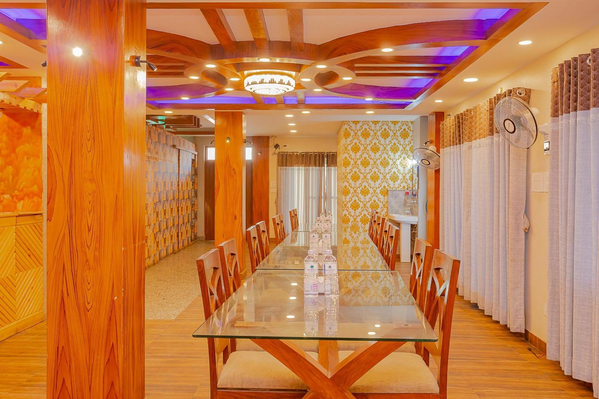 Oyo 799 Hotel Tik Tok Pvt Ltd. Kathmandu Luaran gambar